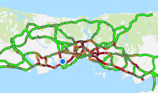 İstanbul’da trafik yoğunluğu, seviye yüzde 65’e yükseldi İstanbul’da trafik yoğunluğu, seviye yüzde 65’e yükseldi