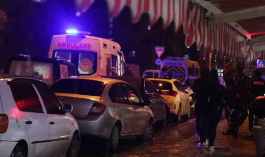 Kız meselesinden kan aktı