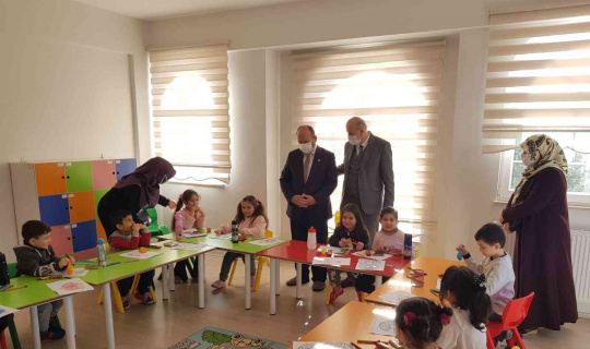 Milletvekili Kavuncu, Kur’an kursunu ziyaret etti