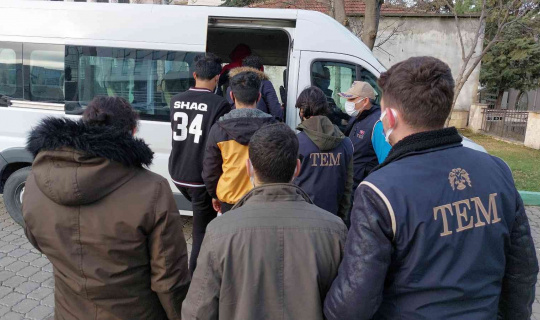 Samsun’da yakalanan 7 DEAŞ şüpheli sınır dışı edilecek
