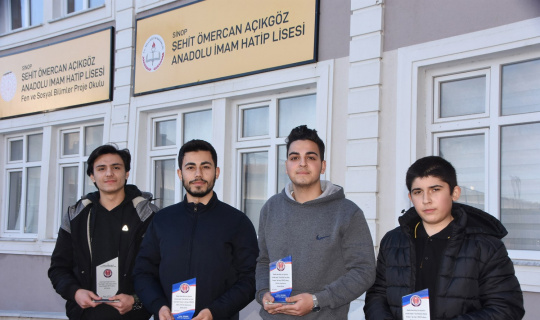 Sinoplu hafızlar 4 dalda 4 derece kazandı