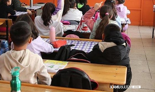 Bakan Özer'den Kademeli Eğitim Açıklaması