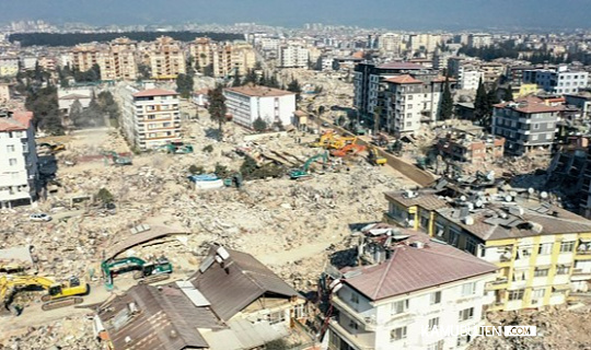 Depremlerde can kaybı 49 bin 589'a yükseldi