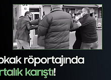 Sokak Röportajında Ortalık Karıştı! Tekme Tokat Birbirlerine Saldırdılar