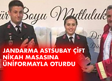 Jandarma Astsubay Çift , Üniformayla Nikah Masasına Oturdu