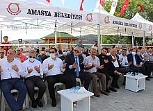 Amasya Belediyesi aşure programı düzenledi