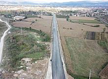 Alt yapısını biten yollar asfaltlanıyor