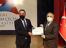AİÇÜ’de “Bağımlılıkla Mücadele Konferansı” düzenlendi