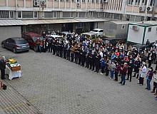 Koronaya yenik düşen Tıp Teknisyeni, son yolculuğuna uğurlandı