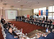 Niğde’de ’Göç ve Uyum’ konulu toplantı yapıldı