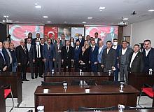 Vali Elban Büyükşehir Belediye Meclisinde