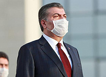 Bakan Koca’dan Maske Açıklaması Kalkıyor Mu