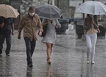 Meteoroloji Saat Verip Uyardı Yaz Sağanakları Geliyor