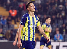 Fenerbahçe’den Son Dakika Mesut Özil Açıklaması Yollar Ayrıldı