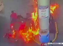 Korkunç olay! Benzin alımı sırasında çakmak yaktı,alevler arasında kaldı