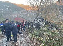 Öğrenci Servisi Kaza Yaptı Ölü ve Yaralılar Var